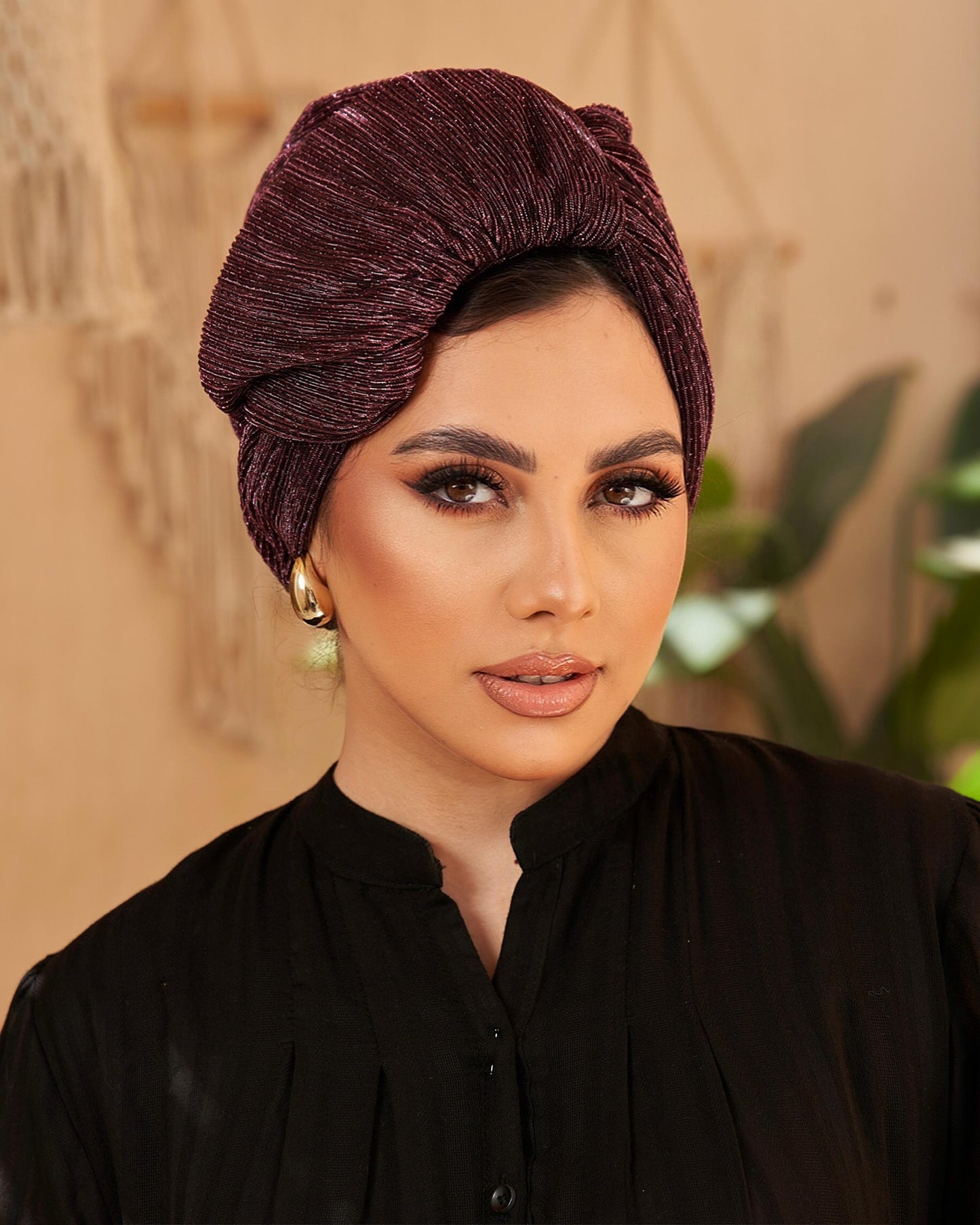 Round wing turban