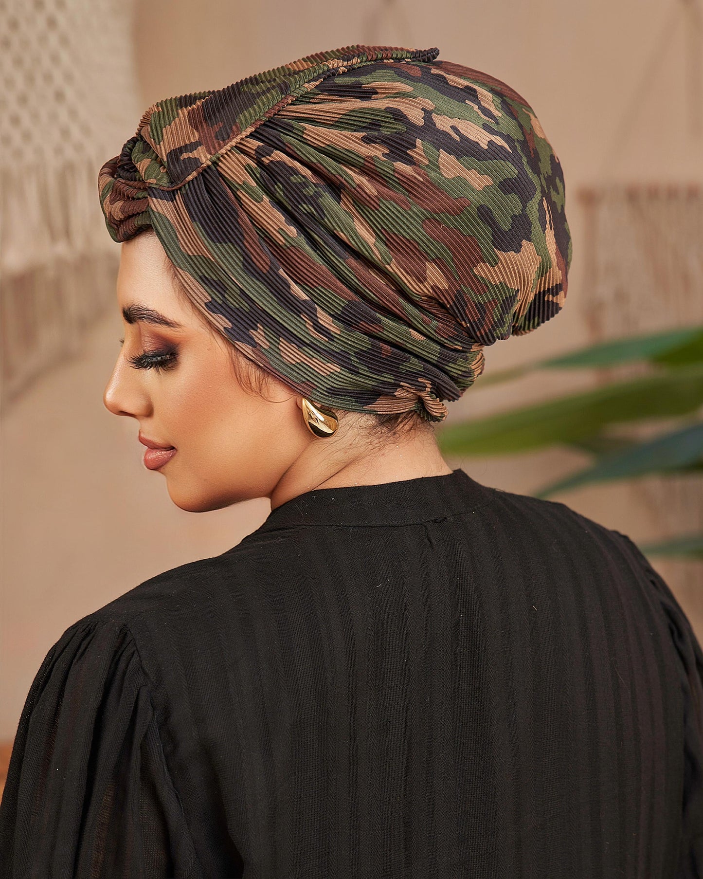 Round wing  turban