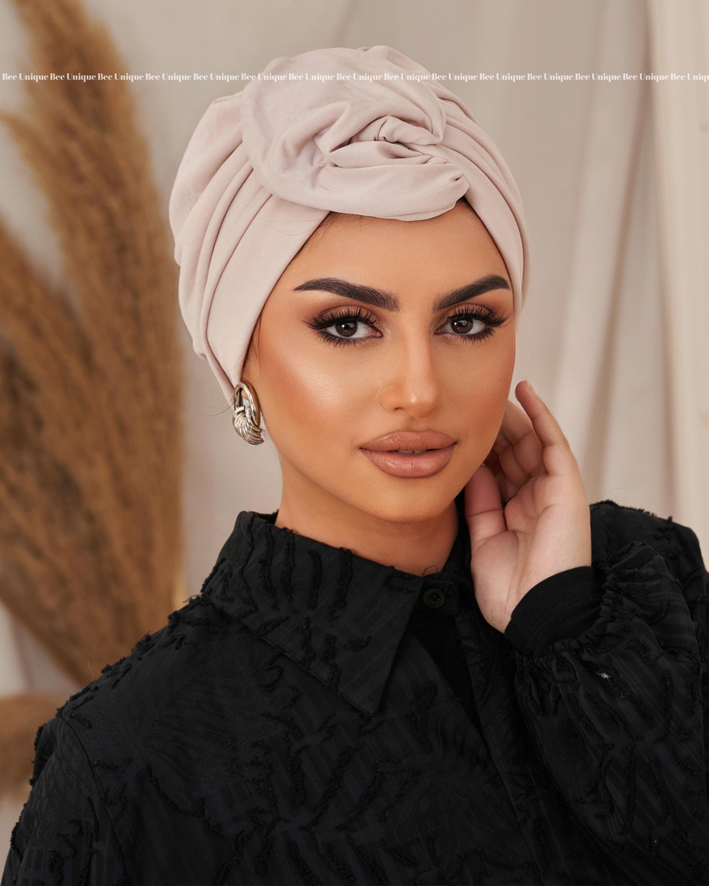 Round wing turban