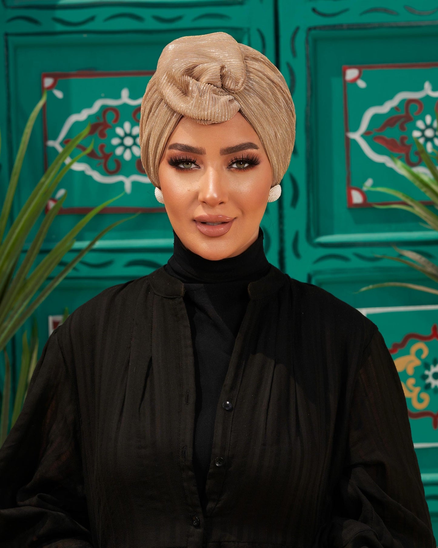 Round wing turban