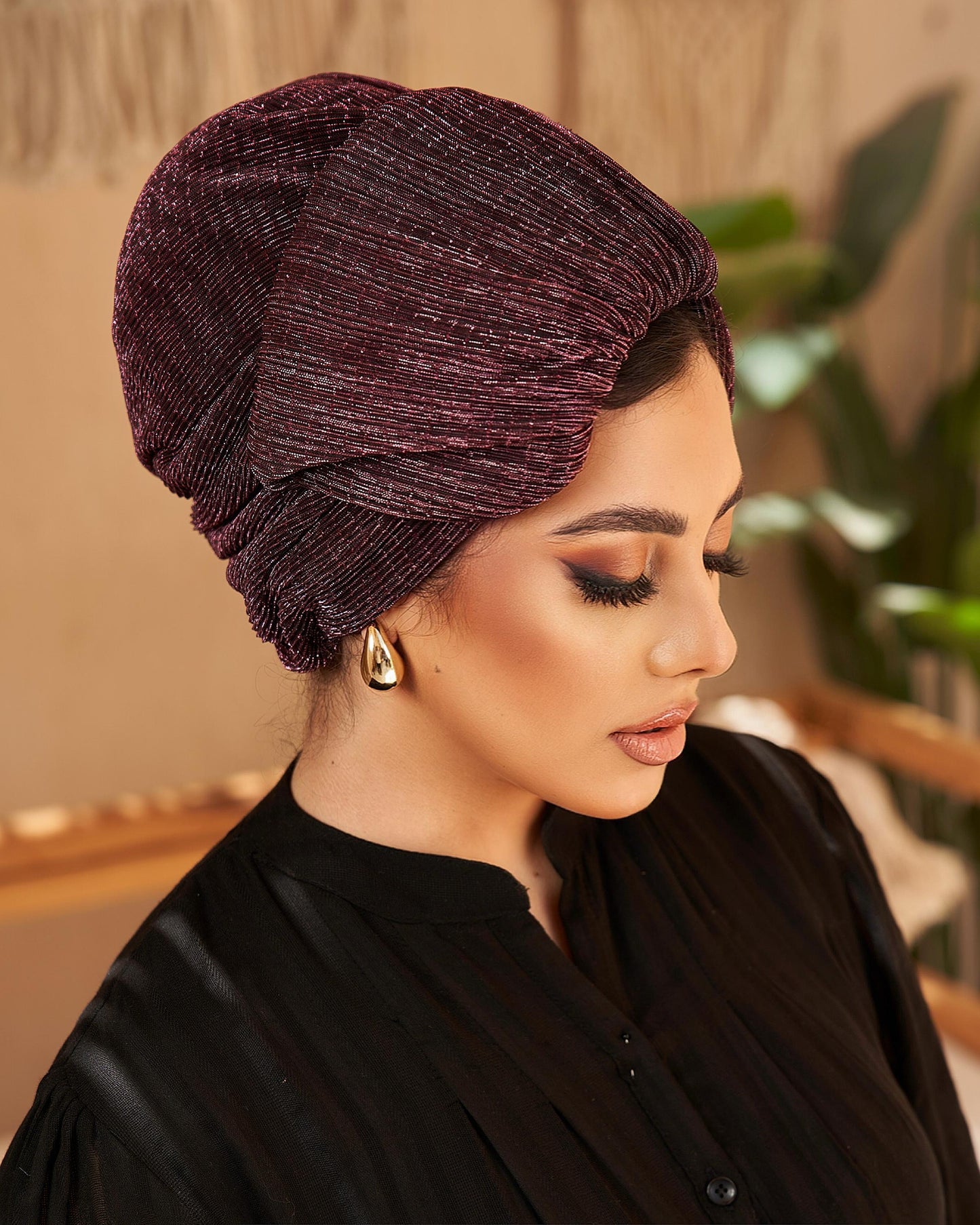 Round wing turban