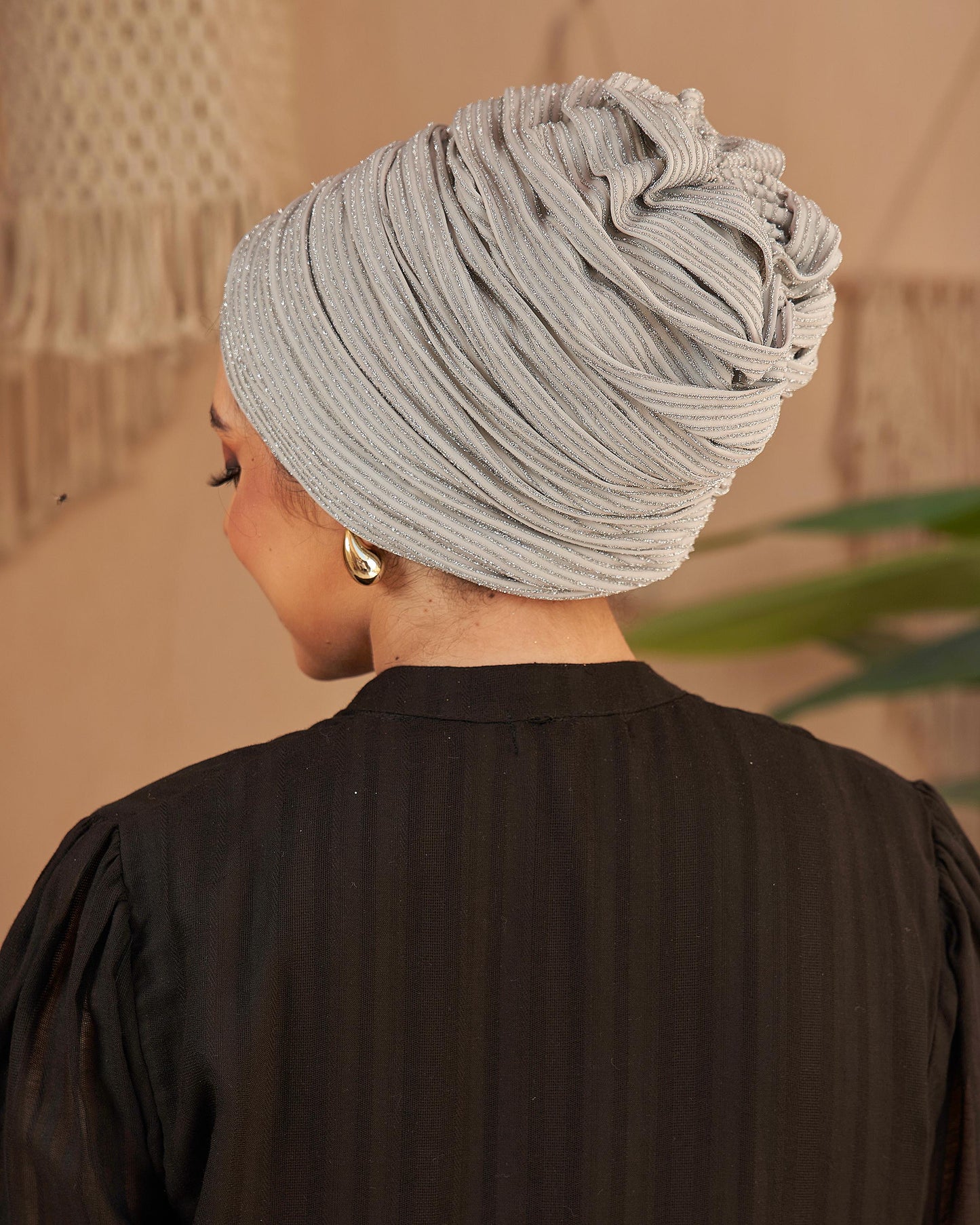 Rosy turban