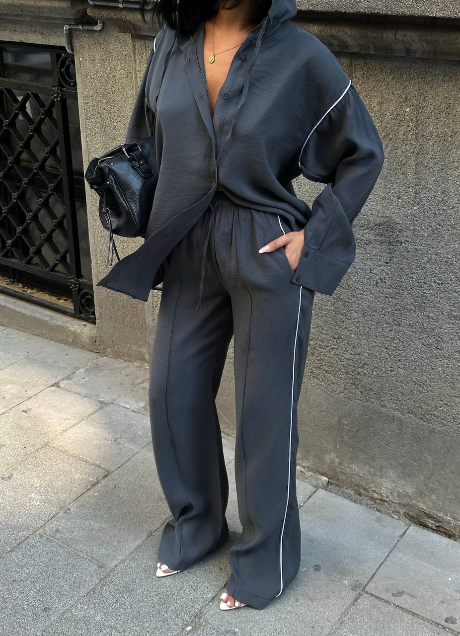 Casual suit