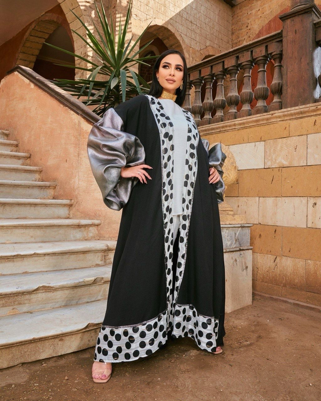 Puffy sleeves abaya
