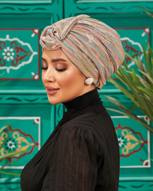 Round wing soirée turban