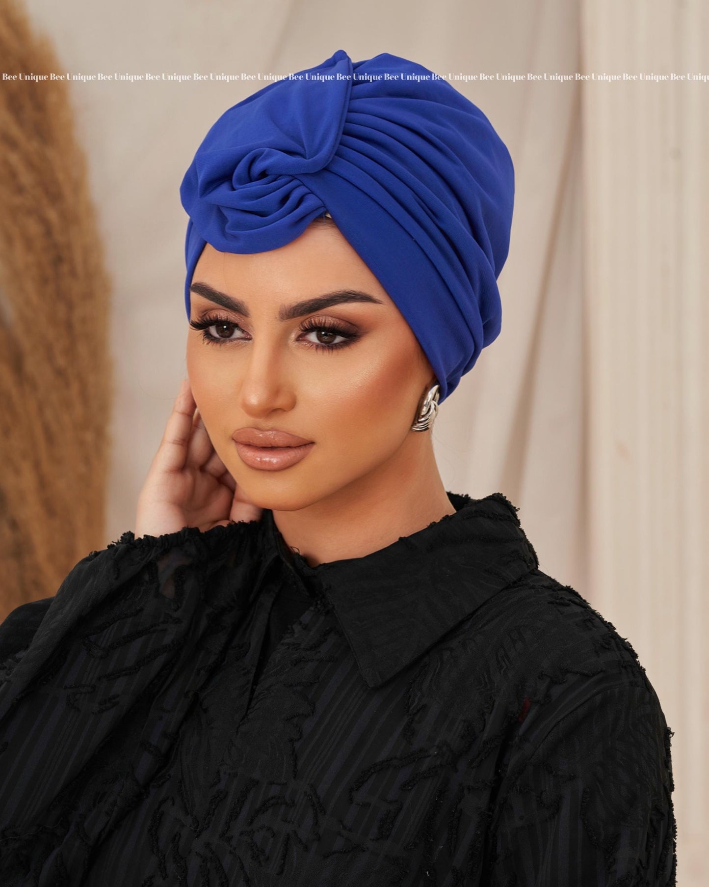 Round wing turban