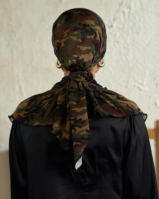 Plissé mini tie