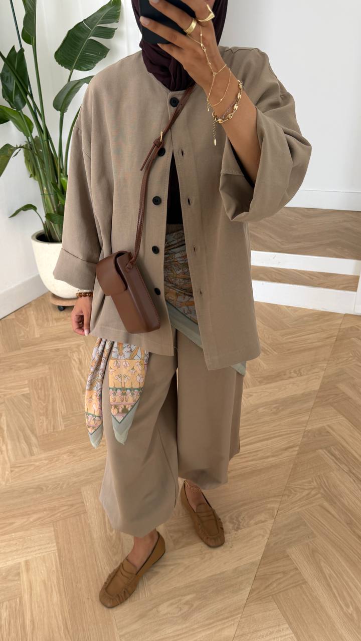 Safari set