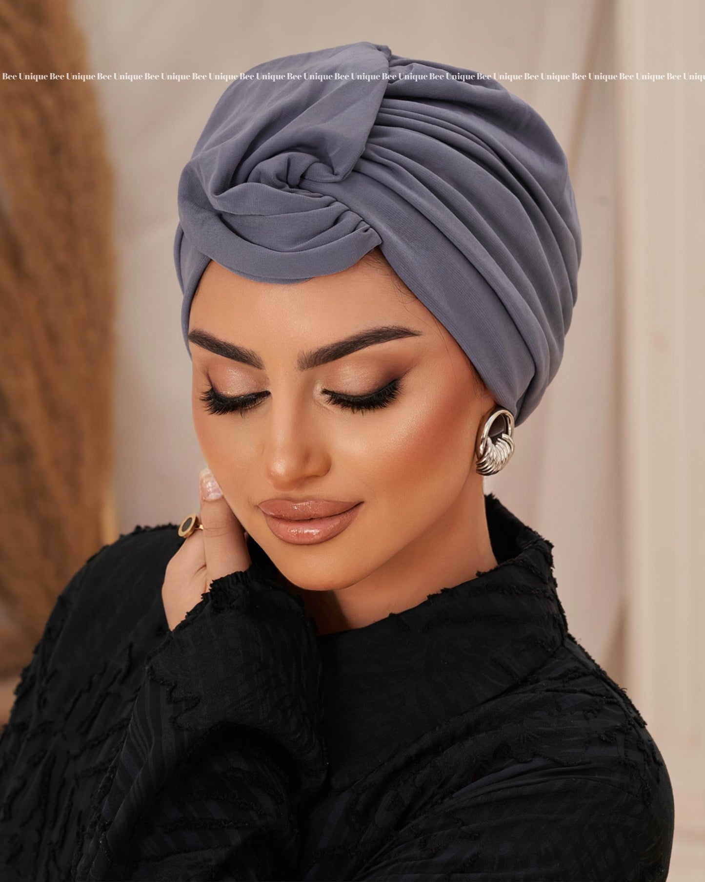 Round wing turban