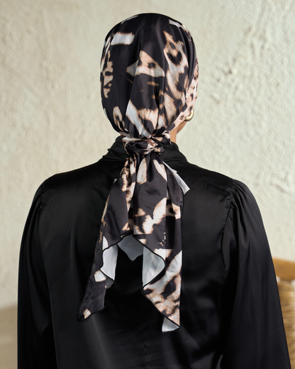 mini tie