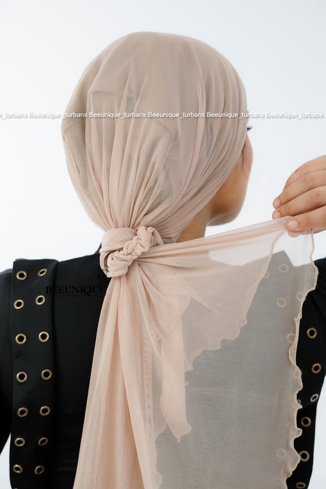 Tulle mini tie